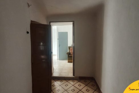 Inmobiliaria - Alcala la Real - Inmocasa - Venta - Casa - Casco Antiguo - A reformar - Haciendo esquina - Patio - Cochera cerrada