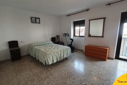9-Inmobiliaria- Alcala la Real- Inmocasa- Venta- Casa- Cochera- Amplio Patio- Dos plantas