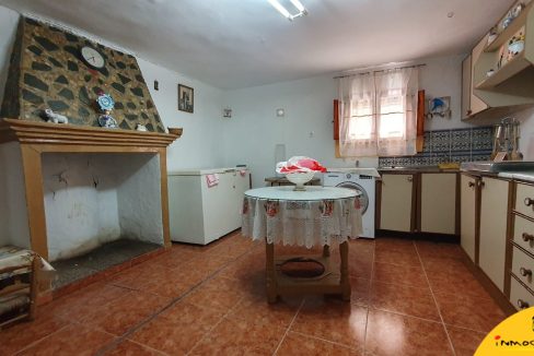 Alcala la Real- Inmobiliaria- Inmocasa- Venta- Casa de Campo- Mures- Patio (3)