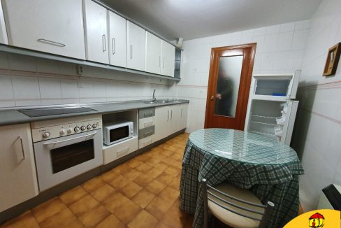 4- Inmobiliaria- Alcala la Real- Alquiler- Cuartel-Piso-Calefacción-Dos dormitorios- Garaje