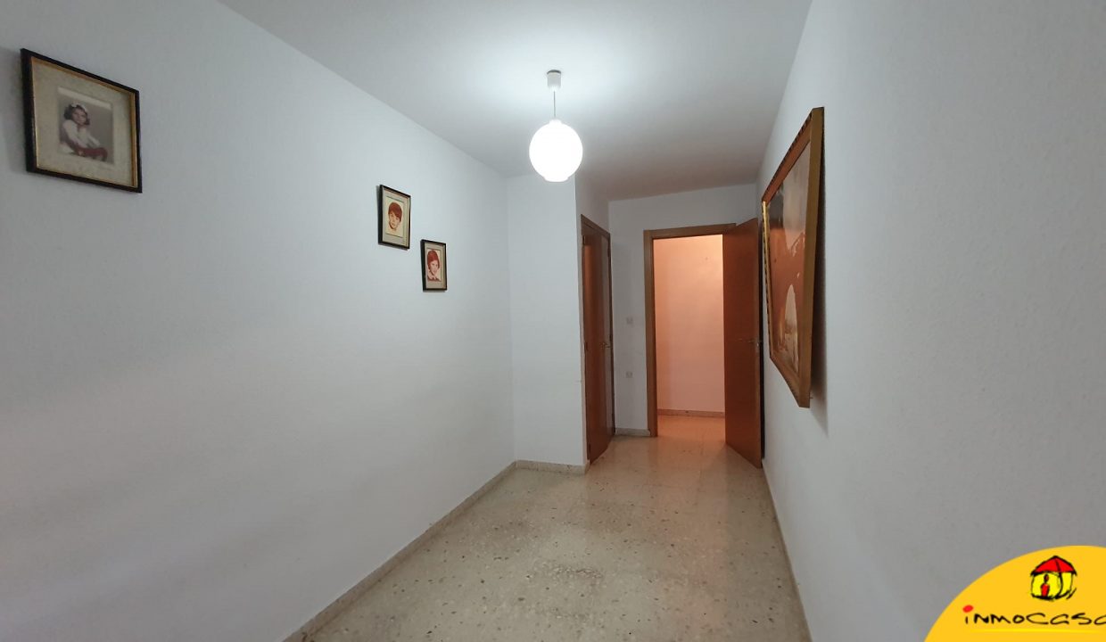 15-Alcala la Real- Inmobiliarai- Inmocasa-Venta-Piso- Zona Condepols- 4 Dormitorios- Plaza de Garaje-Ascensor
