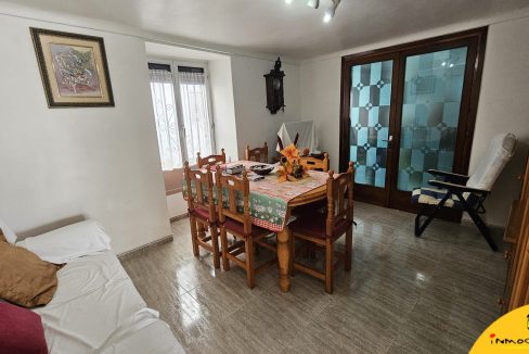 1 - Inmobiliaria - Alcala la Real - Inmocasa - Venta - Casa - Charilla - Centro - Cochera cerrada - Patio - Vistas - Amueblada - Chimenea