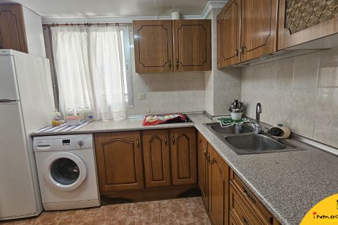 5 - Inmobiliaria - Alcala la Real - Inmocasa - Venta - Casa - Castillo Locubin - Cochera cerrada - Patio - Amueblada - Terraza acristalada - Dos viviendas