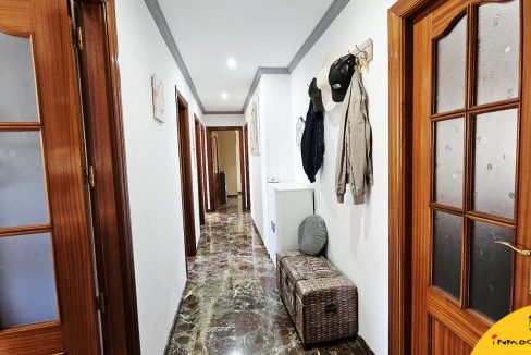 1 - Inmobiliaria - Alcala la Real - Inmocasa - Venta - Piso - Tejuela - Amueblado - Ascensor - Doble orientación - Reformado - Terraza acristalada