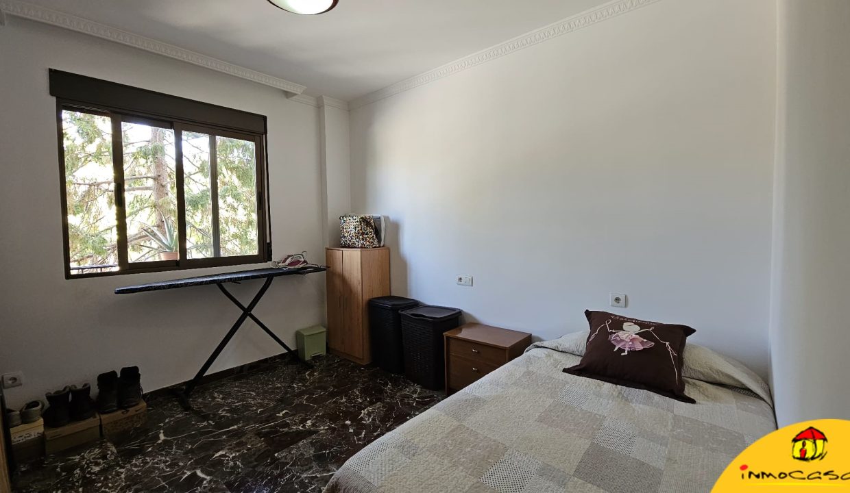 15 - Inmobiliaria - Alcala la Real - Inmocasa - Venta - Piso - Tejuela - Amueblado - Ascensor - Doble orientación - Reformado - Terraza acristalada