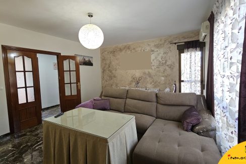 4 - Inmobiliaria - Alcala la Real - Inmocasa - Venta - Piso - Tejuela - Amueblado - Ascensor - Doble orientación - Reformado - Terraza acristalada