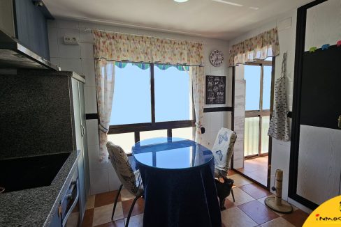 7 - Inmobiliaria - Alcala la Real - Inmocasa - Venta - Piso - Tejuela - Amueblado - Ascensor - Doble orientación - Reformado - Terraza acristalada