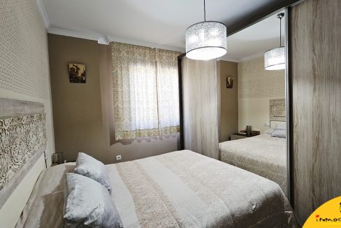 9 - Inmobiliaria - Alcala la Real - Inmocasa - Venta - Piso - Tejuela - Amueblado - Ascensor - Doble orientación - Reformado - Terraza acristalada