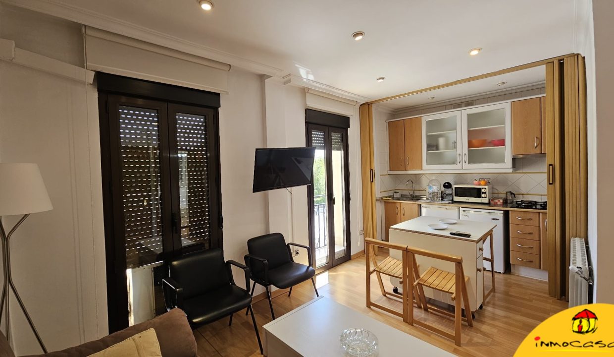 1 - Inmobiliaria - Alcala la Real - Inmocasa - Alquiler - Apartamento - Amueblado - Céntrico - Paseo de los Álamos - Reformado - Vistas