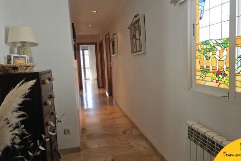 1 - Inmobiliaria - Alcala la Real - Inmocasa - Venta - Dos pisos unidos - Paseo de los Alamos - Ascensor - Garaje - Calefaccion gas - Ultima planta - Aire acondici