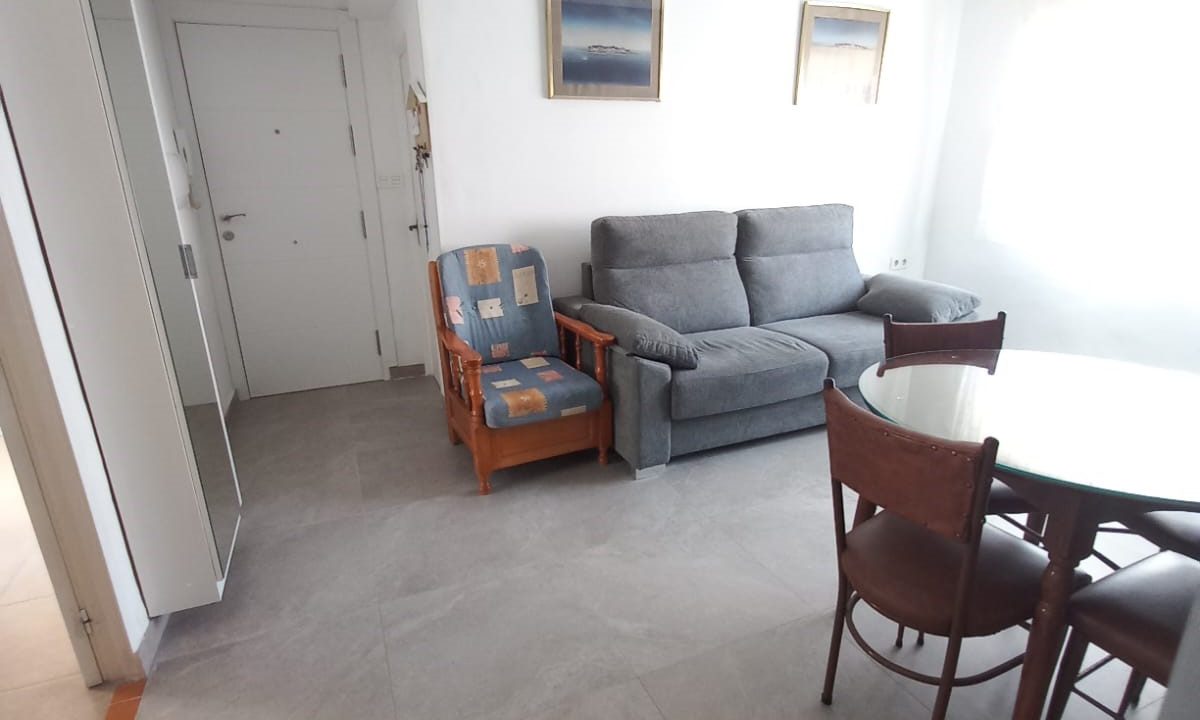 1 - Inmobiliaria - Alcala la Real - Inmocasa - Venta - Piso - Montefrío - Céntrico - Reformado - Vistas - Amueblado - Sin ascensor - Sin garaje