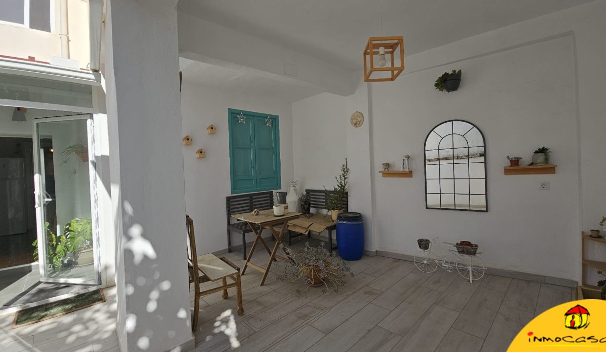 10 - Inmobiliaria - Alcala la Real - Inmocasa - Venta - Casa - Casco Antiguo - Mota - Sin cochera - Reformada - Patio - Terraza - Estufa - Amueblada