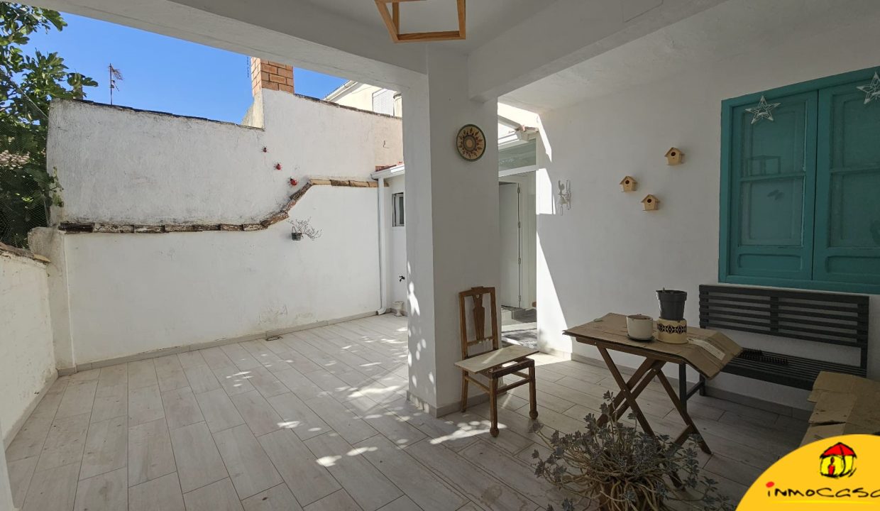 11 - Inmobiliaria - Alcala la Real - Inmocasa - Venta - Casa - Casco Antiguo - Mota - Sin cochera - Reformada - Patio - Terraza - Estufa - Amueblada