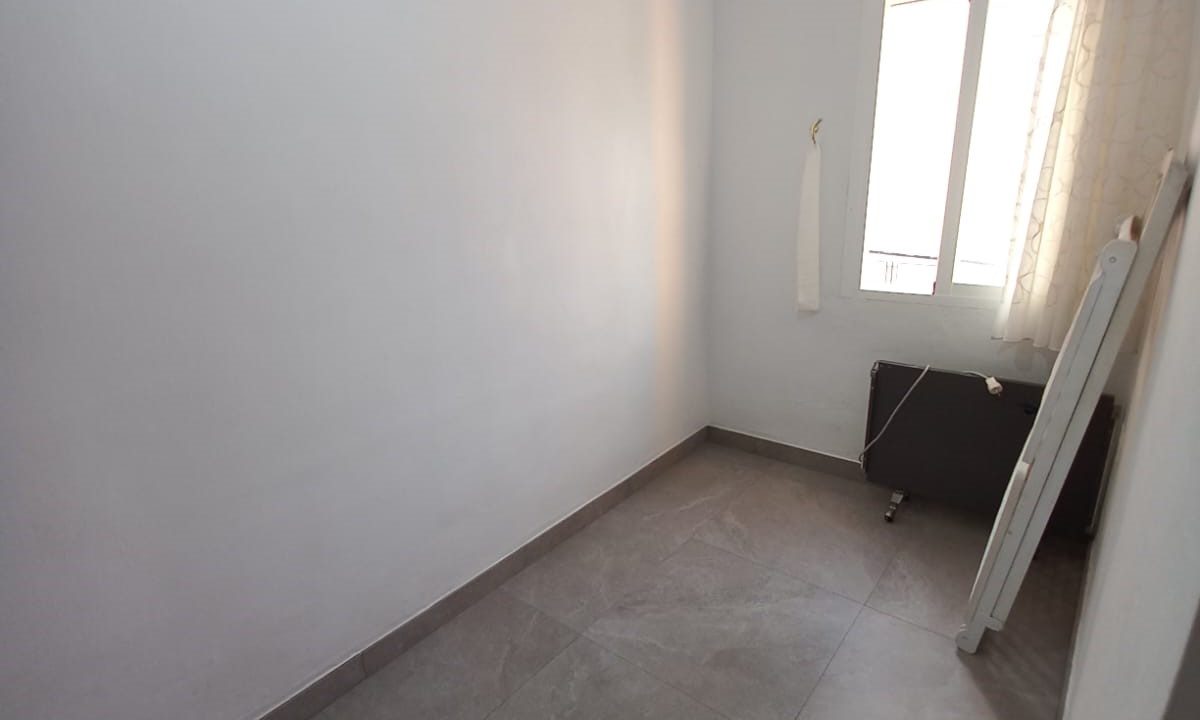 15 - Inmobiliaria - Alcala la Real - Inmocasa - Venta - Piso - Montefrío - Céntrico - Reformado - Vistas - Amueblado - Sin ascensor - Sin garaje