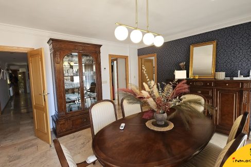 3 - Inmobiliaria - Alcala la Real - Inmocasa - Venta - Dos pisos unidos - Paseo de los Alamos - Ascensor - Garaje - Calefaccion gas - Ultima planta - Aire acondici