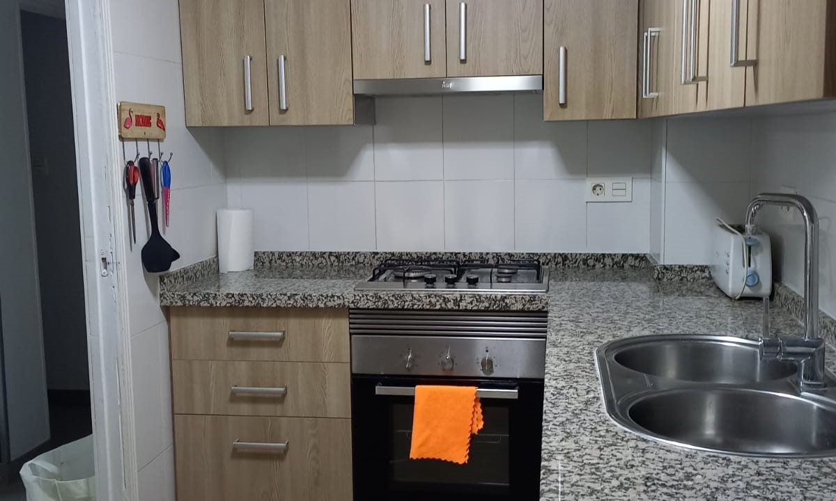 4 - Inmobiliaria - Alcala la Real - Inmocasa - Venta - Piso - Montefrío - Céntrico - Reformado - Vistas - Amueblado - Sin ascensor - Sin garaje