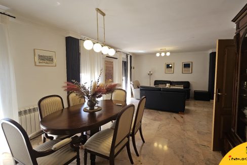 5 - Inmobiliaria - Alcala la Real - Inmocasa - Venta - Dos pisos unidos - Paseo de los Alamos - Ascensor - Garaje - Calefaccion gas - Ultima planta - Aire acondici