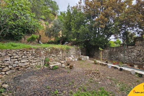 7 - Inmobiliaria - Alcala la Real - Inmocasa - Venta - Casa - Casco Antiguo - Mota - Antigua - Sin reformar - Patio de tierra