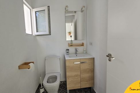 8 - Inmobiliaria - Alcala la Real - Inmocasa - Venta - Casa - Casco Antiguo - Mota - Sin cochera - Reformada - Patio - Terraza - Estufa - Amueblada