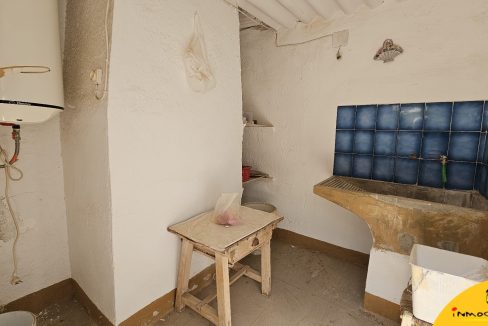 14 - Inmobiliaria - Alcala la Real - Inmocasa - Venta - Casa - La Rabita - Cochera cerrada - Gran Patio - Terraza - Patín - Amueblada - Muy luminosa