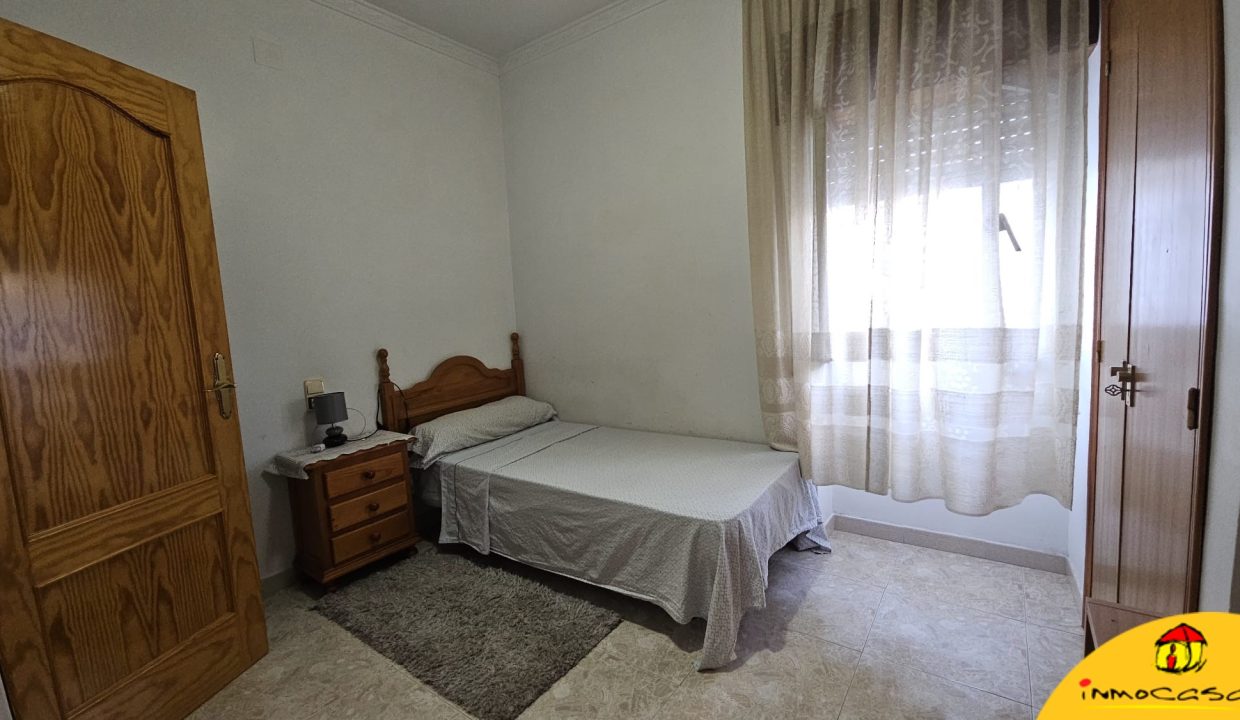 17 - Inmobiliaria - Alcala la Real - Inmocasa - Venta - Casa - Juzgados - Reformada - Patio - Terraza - Amueblada