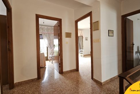 17 - Inmobiliaria - Alcala la Real - Inmocasa - Venta - Casa - La Rabita - Cochera cerrada - Gran Patio - Terraza - Patín - Amueblada - Muy luminosa