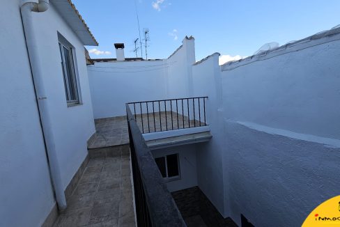 19 - Inmobiliaria - Alcala la Real - Inmocasa - Venta - Casa - Juzgados - Reformada - Patio - Terraza - Amueblada