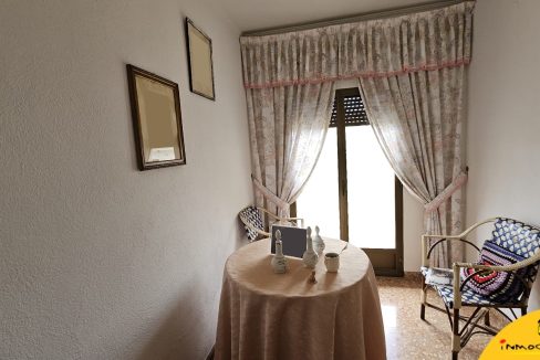 24 - Inmobiliaria - Alcala la Real - Inmocasa - Venta - Casa - La Rabita - Cochera cerrada - Gran Patio - Terraza - Patín - Amueblada - Muy luminosa