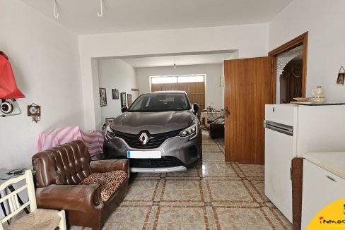 7 - Inmobiliaria - Alcala la Real - Inmocasa - Venta - Casa - La Rabita - Cochera cerrada - Gran Patio - Terraza - Patín - Amueblada - Muy luminosa