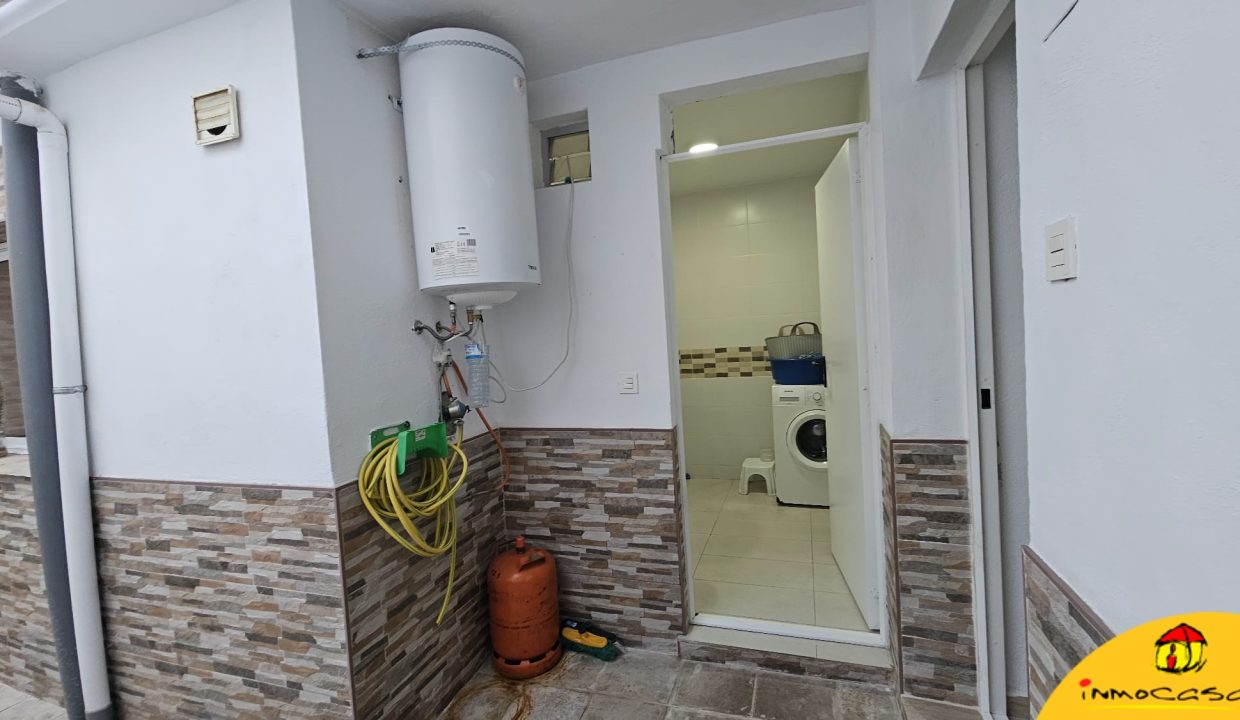 9 - Inmobiliaria - Alcala la Real - Inmocasa - Venta - Casa - Juzgados - Reformada - Patio - Terraza - Amueblada