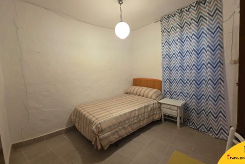 11 - Inmobiliaria - Alcala la Real - Inmocasa - Venta - Casa - Económica - Zona Casco Antiguo - La Mota - Especial aceituneros - Amueblada