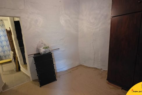 13 - Inmobiliaria - Alcala la Real - Inmocasa - Venta - Casa - Económica - Zona Casco Antiguo - La Mota - Especial aceituneros - Amueblada
