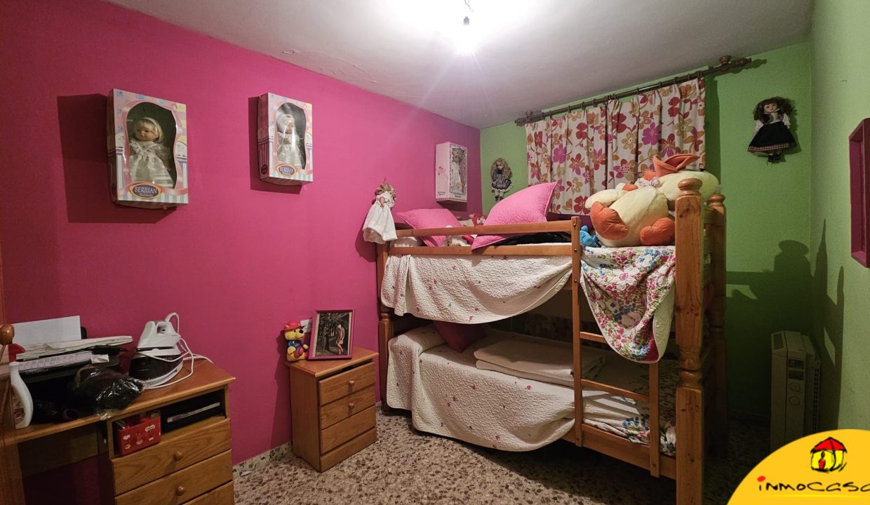 14 - Inmobiliaria - Alcala la Real - Inmocasa - Venta - Casa - Zona Safa - Cochera cerrada - Patio - Terraza - Vista a La Mota - Orientación Suroeste