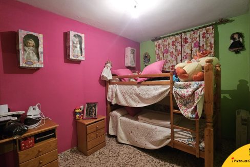 14 - Inmobiliaria - Alcala la Real - Inmocasa - Venta - Casa - Zona Safa - Cochera cerrada - Patio - Terraza - Vista a La Mota - Orientación Suroeste