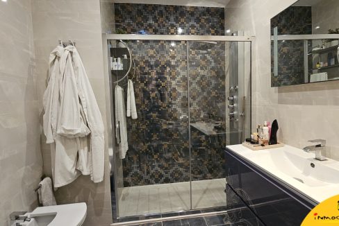 20 - Inmobiliaria - Alcala la Real - Inmocasa - Venta - Casa - Cauchil - Cochera - Cocinón - Chimenea - Terraza - Vistas - Orientación Suroeste - Calefacción gasoil