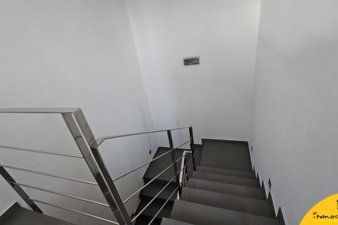 26 - Inmobiliaria - Alcala la Real - Inmocasa - Venta - Casa - Cauchil - Cochera - Cocinón - Chimenea - Terraza - Vistas - Orientación Suroeste - Calefacción gasoil