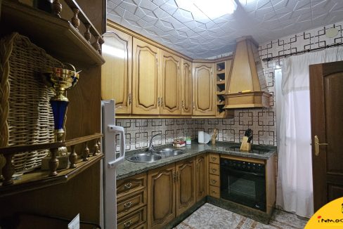 4 - Inmobiliaria - Alcala la Real - Inmocasa - Venta - Casa - Zona Safa - Cochera cerrada - Patio - Terraza - Vista a La Mota - Orientación Suroeste