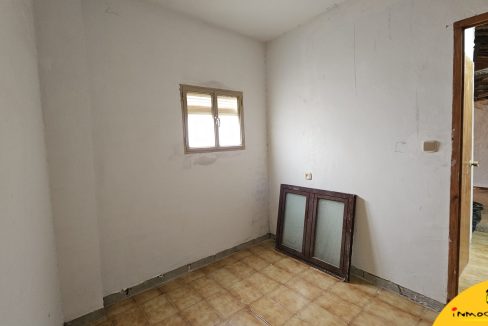 7 - Inmobiliaria - Alcala la Real - Inmocasa - Venta - Casa - Barata - Económica - Necesita reforma íntegra - Amplitud
