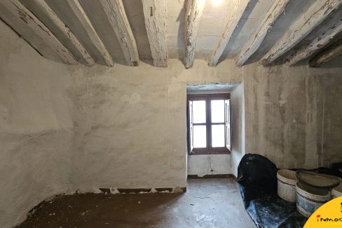 8 - Inmobiliaria - Alcala la Real - Inmocasa - Venta - Casa - Barata - Económica - Necesita reforma íntegra - Amplitud