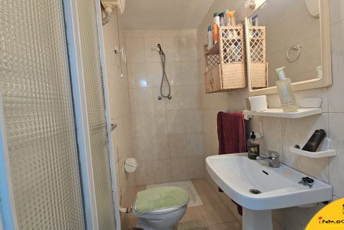 8 - Inmobiliaria - Alcala la Real - Inmocasa - Venta - Casa - Zona Safa - Cochera cerrada - Patio - Terraza - Vista a La Mota - Orientación Suroeste