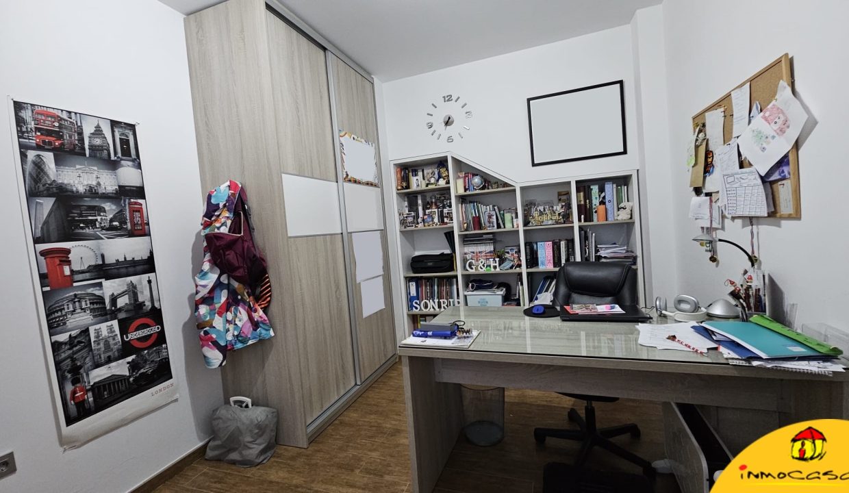 9 - Inmobiliaria - Alcala la Real - Inmocasa - Venta - Casa - Cauchil - Cochera - Cocinón - Chimenea - Terraza - Vistas - Orientación Suroeste - Calefacción gasoil