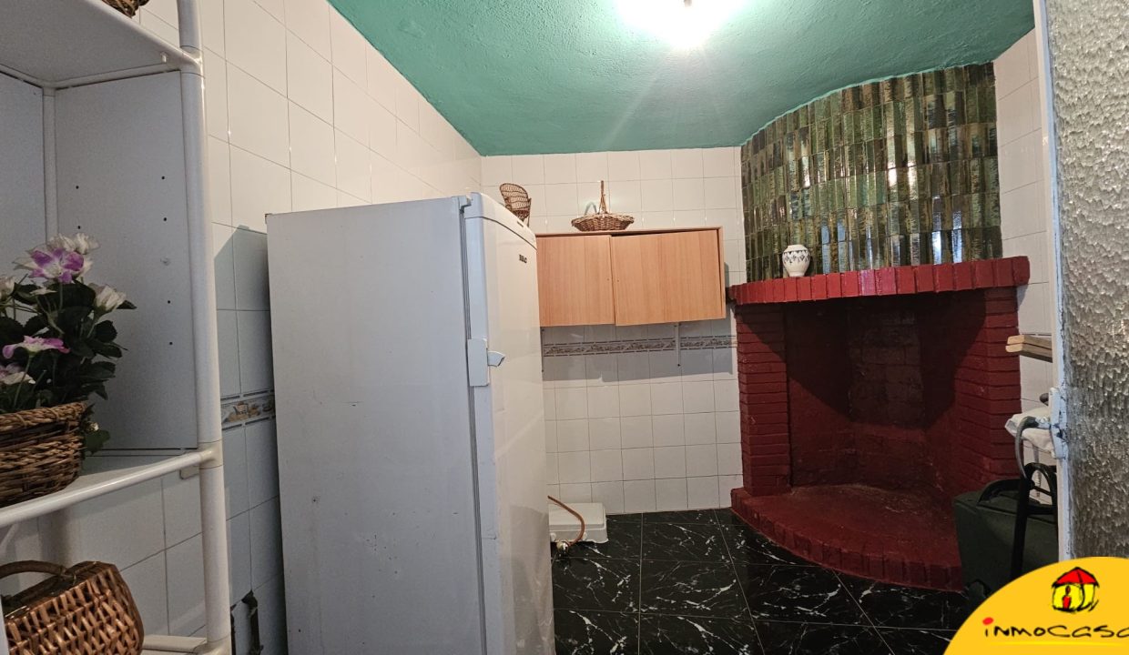 9 - Inmobiliaria - Alcala la Real - Inmocasa - Venta - Casa - Zona Safa - Cochera cerrada - Patio - Terraza - Vista a La Mota - Orientación Suroeste