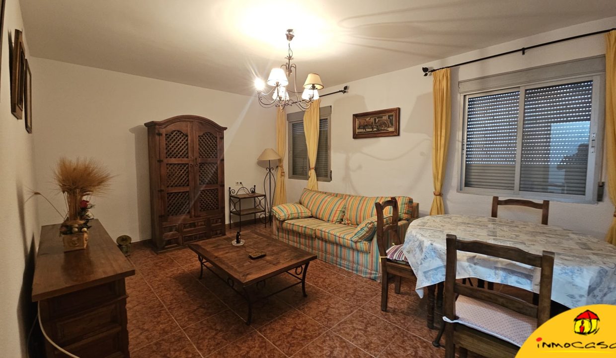 1 - Inmobiliaria - Alcala la Real - Inmocasa - Venta - Piso - Paseo de los Alamos - Centro - Sin ascensor - Sin garaje - Amueblado