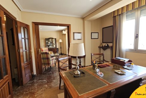 7 - Inmobiliaria - Alcalá la Real - Inmocasa - Venta - Piso - Paseo de los Álamos - Vistas a La Mota - Ascensor - Garaje en Parking - Calefacción gas - Amueblado