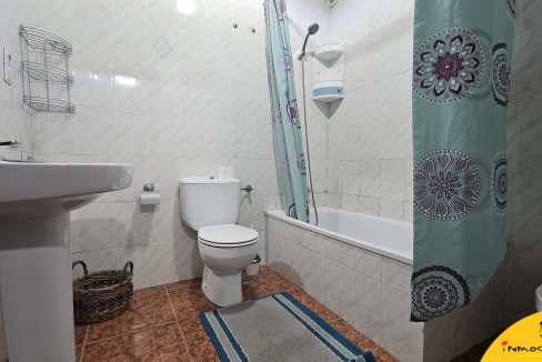 8 - Inmobiliaria - Alcala la Real - Inmocasa - Venta - Piso - Paseo de los Alamos - Centro - Sin ascensor - Sin garaje - Amueblado