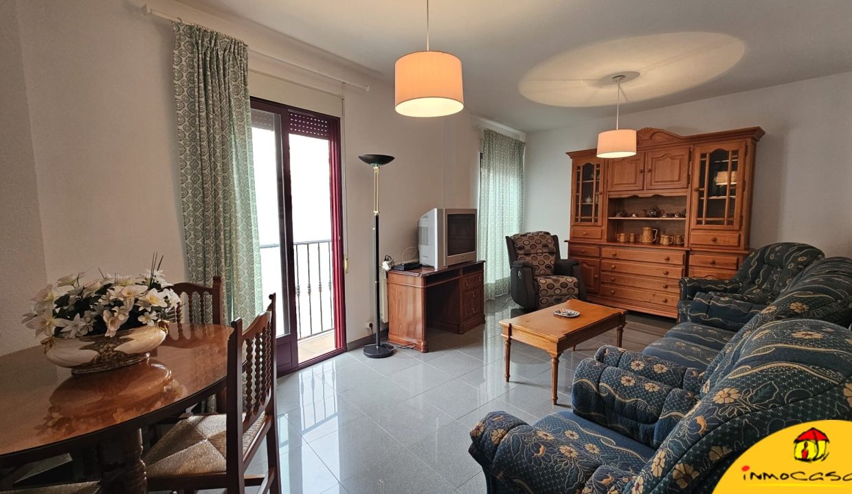 2 - Inmobiliaria - Alcala la Real - Inmocasa - Venta - Piso - Zona Correos - Ascensor - Amueblado - Calefacción gas - Garaje