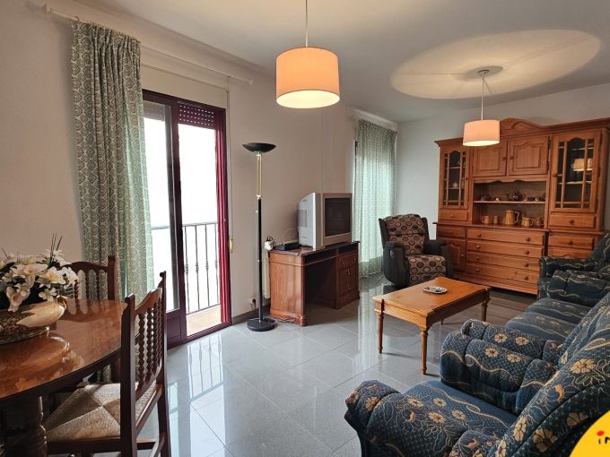 Inmobiliaria - Alcala la Real - Inmocasa - Venta - Piso - Zona Correos - Ascensor - Amueblado - Calefacción gas - Garaje