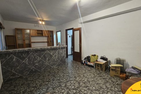 4 - Inmobiliaria - Alcala la Real - Inmocasa - Venta - Casa - Avda. Iberoamérica - Cochera - Patio - Terraza - Amueblada - Aire acondicionado