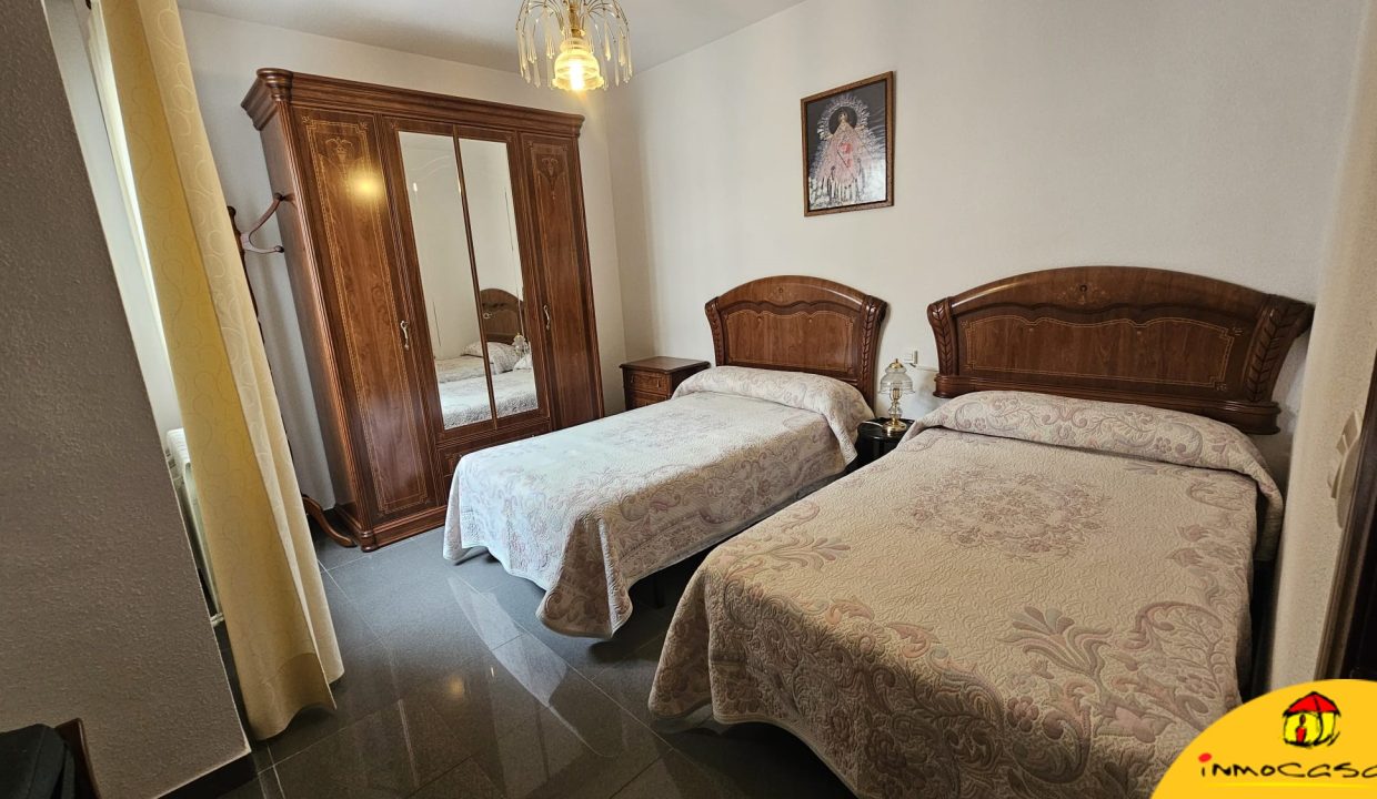 6 - Inmobiliaria - Alcala la Real - Inmocasa - Venta - Piso - Zona Correos - Ascensor - Amueblado - Calefacción gas - Garaje