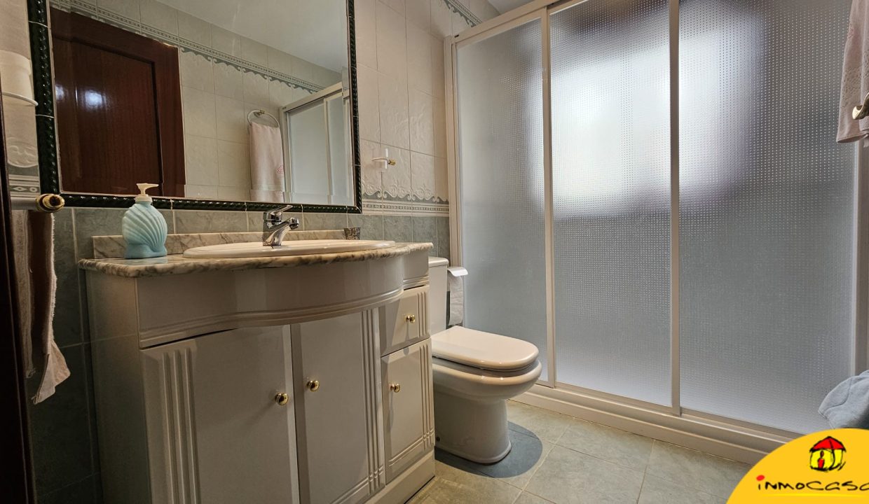 8 - Inmobiliaria - Alcala la Real - Inmocasa - Venta - Piso - Zona Correos - Ascensor - Amueblado - Calefacción gas - Garaje